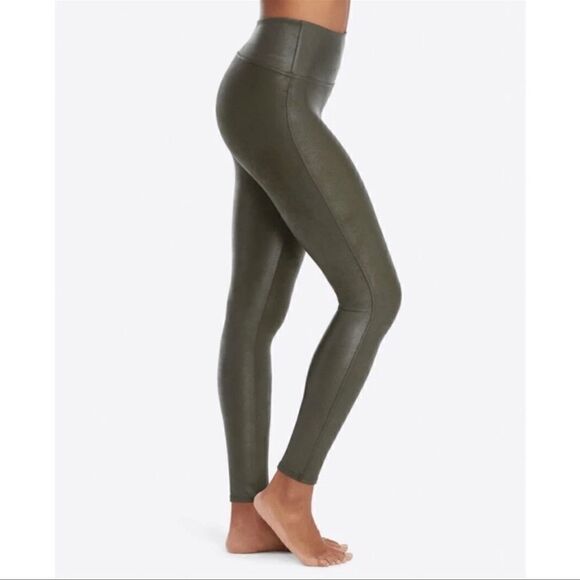 Spanx Olive Green Faux Leather Leggings Size Extra Small - Picture 3 of 14